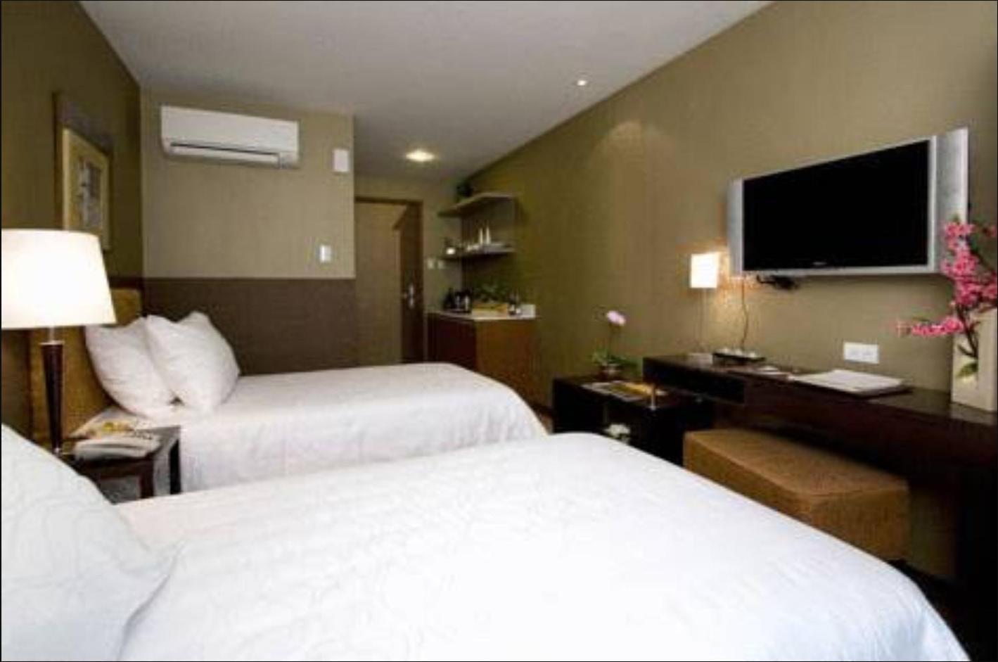 One Tagaytay Place Hotel Suites Official Account Tagaytay City Ngoại thất bức ảnh