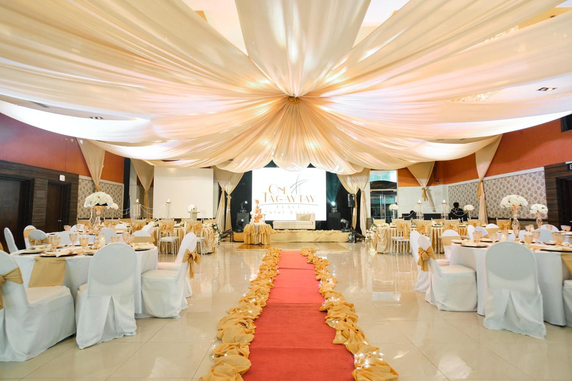 One Tagaytay Place Hotel Suites Official Account Tagaytay City Ngoại thất bức ảnh