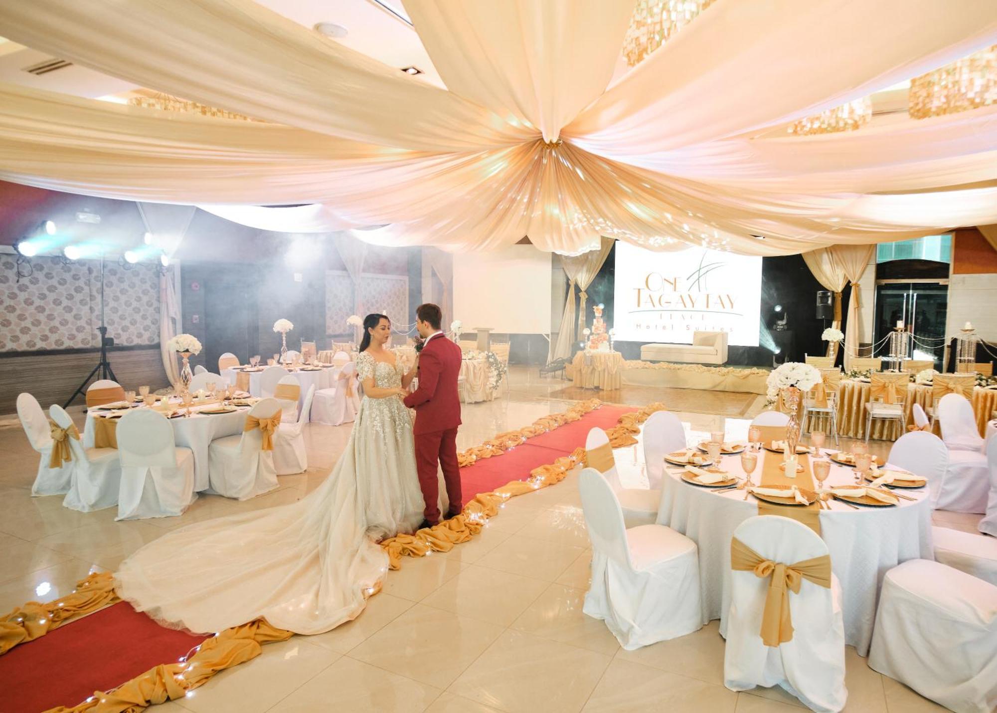 One Tagaytay Place Hotel Suites Official Account Tagaytay City Ngoại thất bức ảnh