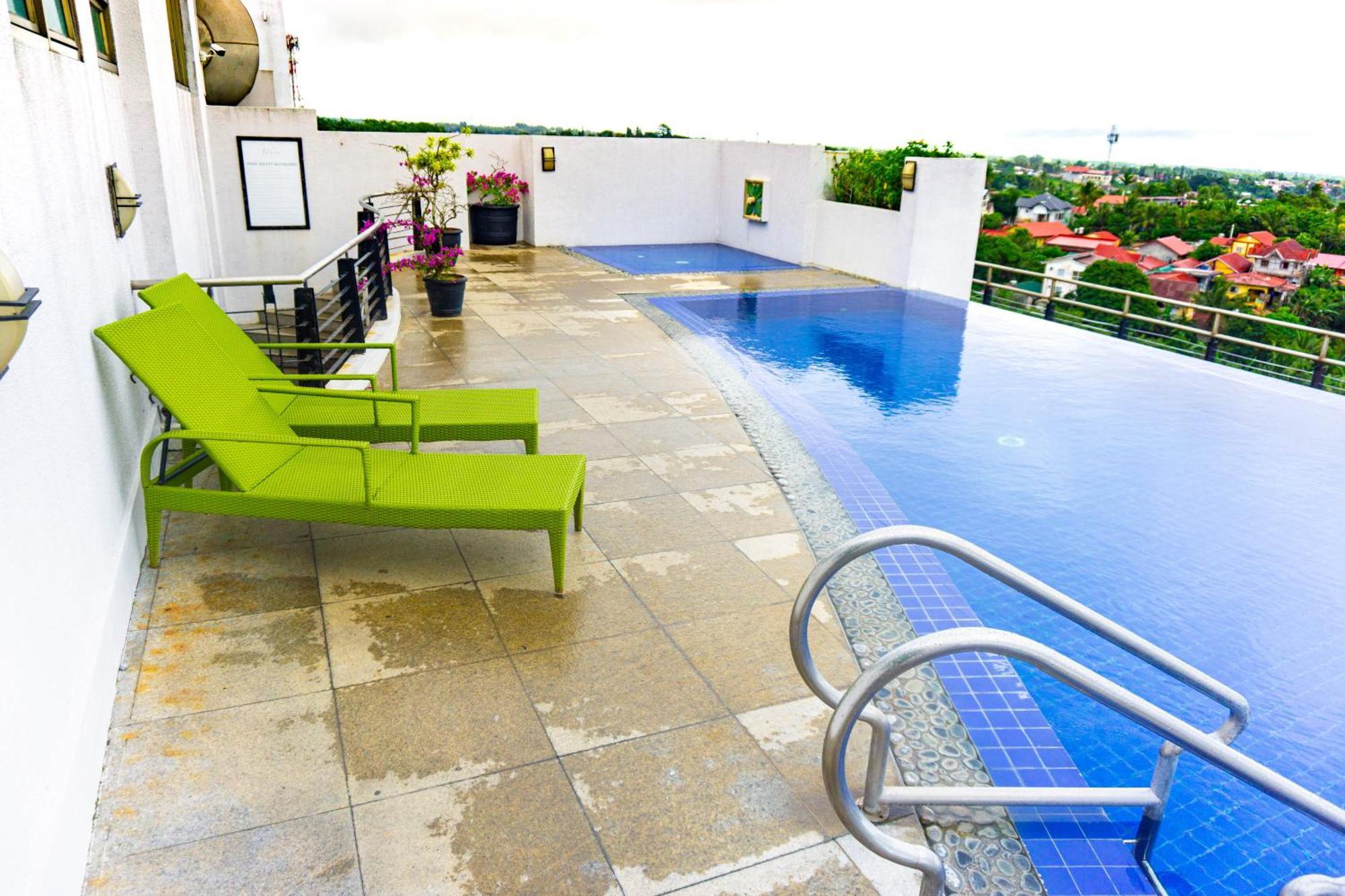 One Tagaytay Place Hotel Suites Official Account Tagaytay City Ngoại thất bức ảnh